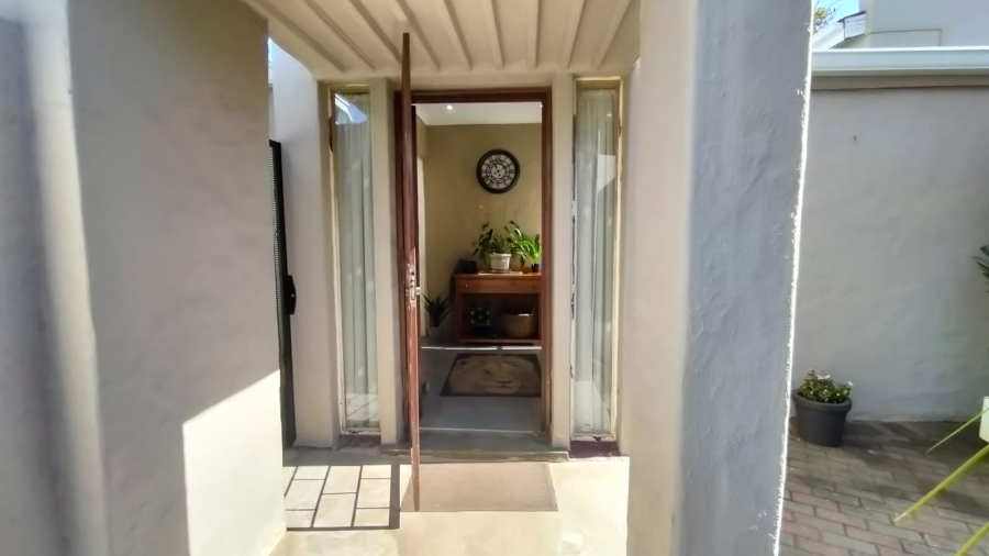 3 Bedroom Property for Sale in Greenhills Gauteng