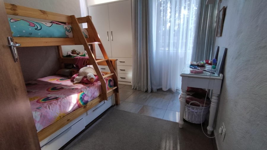 3 Bedroom Property for Sale in Greenhills Gauteng