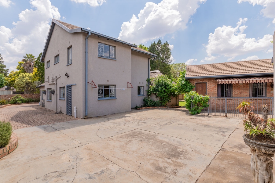 4 Bedroom Property for Sale in Allen Grove Gauteng