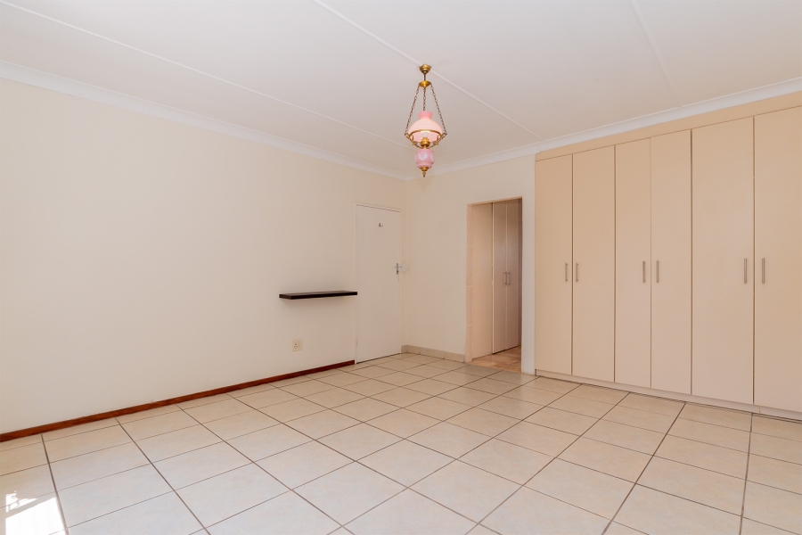 4 Bedroom Property for Sale in Allen Grove Gauteng