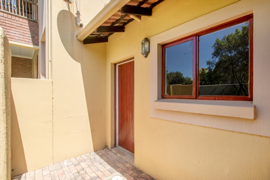 2 Bedroom Property for Sale in Willowbrook Gauteng