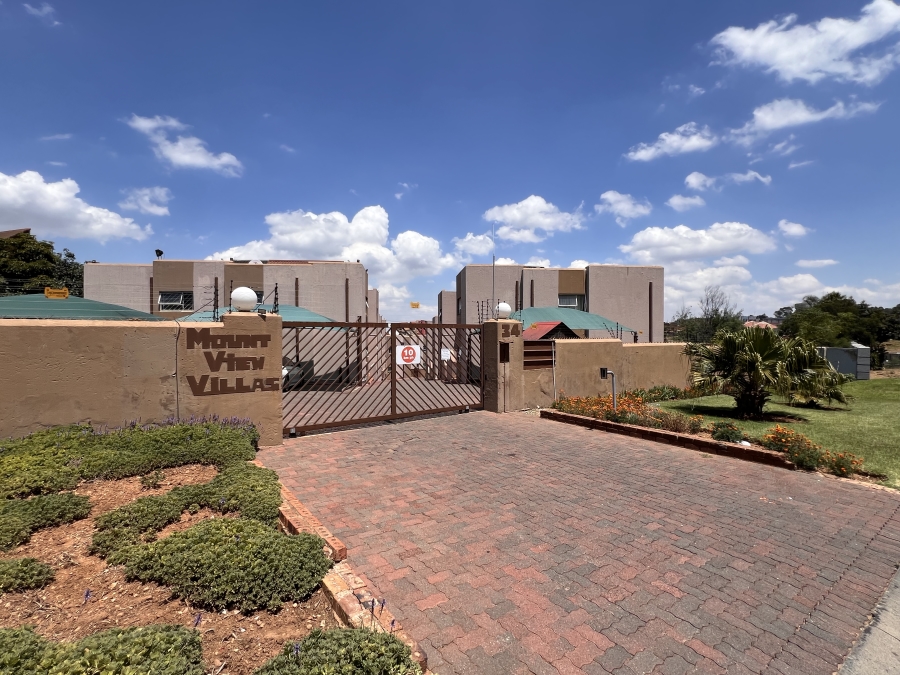 3 Bedroom Property for Sale in Winchester Hills Gauteng