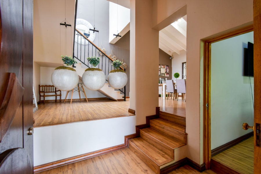 4 Bedroom Property for Sale in Moreleta Park Gauteng