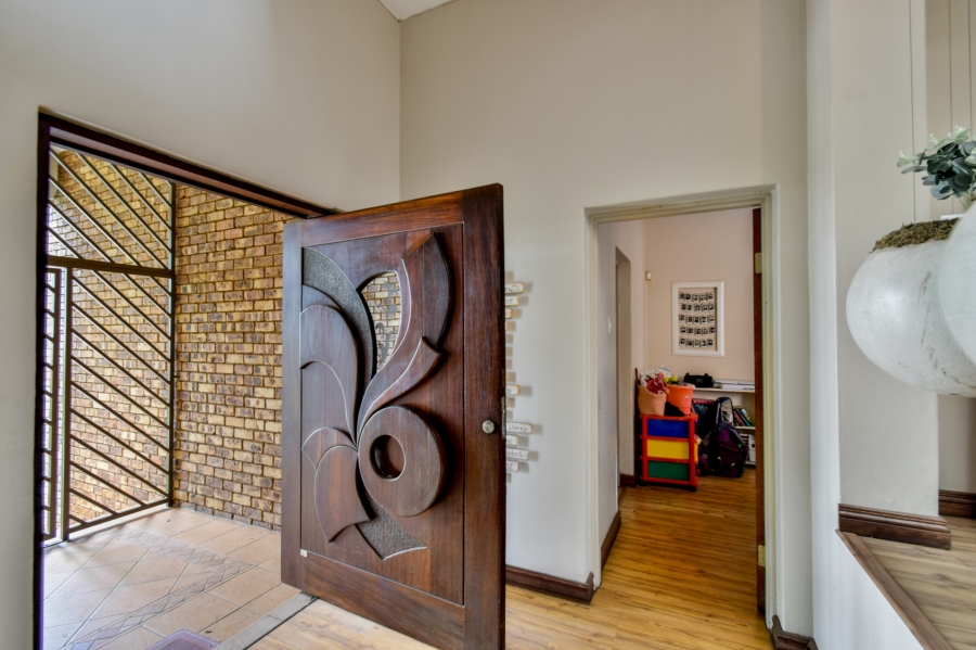 4 Bedroom Property for Sale in Moreleta Park Gauteng