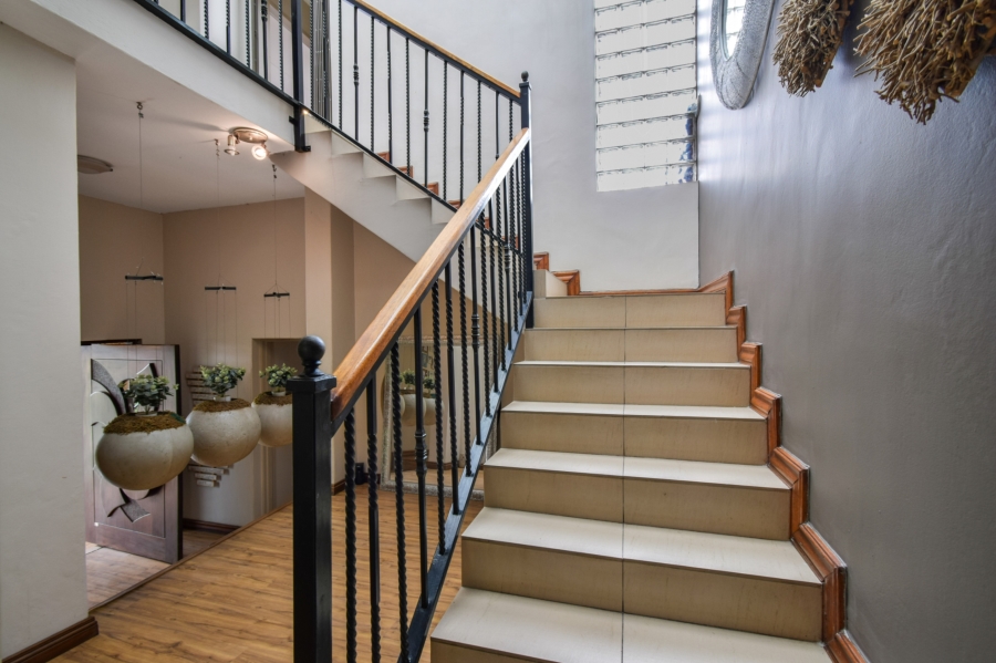 4 Bedroom Property for Sale in Moreleta Park Gauteng