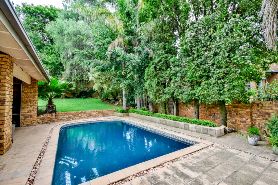 4 Bedroom Property for Sale in Moreleta Park Gauteng