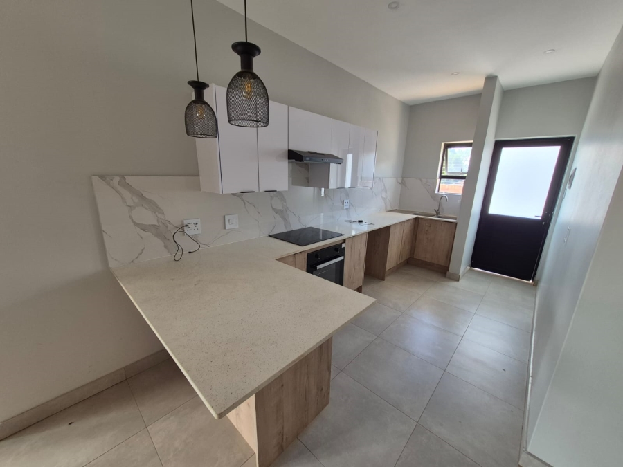 2 Bedroom Property for Sale in Faerie Glen Gauteng