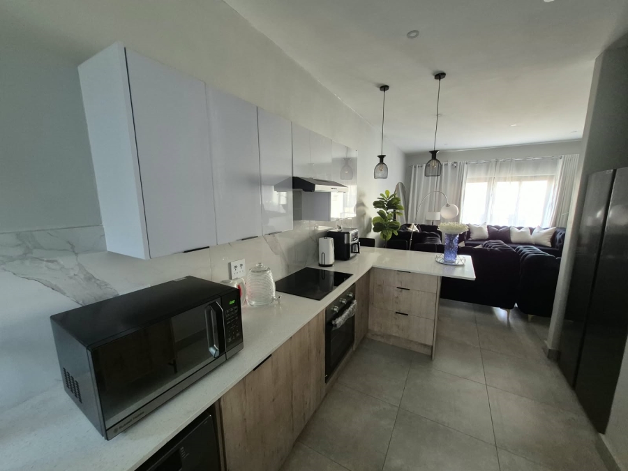 2 Bedroom Property for Sale in Faerie Glen Gauteng