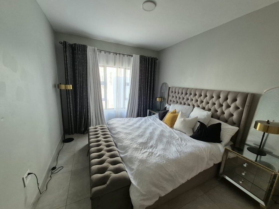 2 Bedroom Property for Sale in Faerie Glen Gauteng