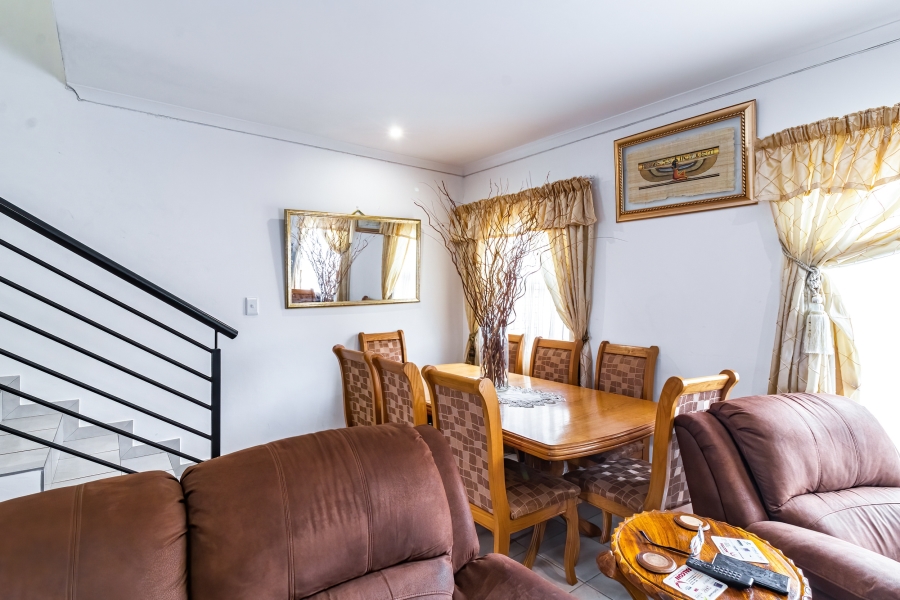 3 Bedroom Property for Sale in Brackendowns Gauteng
