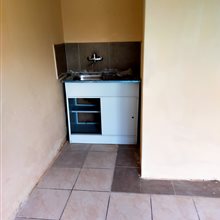 To Let 1 Bedroom Property for Rent in Naturena Gauteng