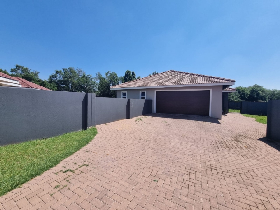 3 Bedroom Property for Sale in Arcon Park Gauteng
