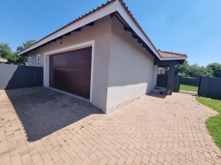 3 Bedroom Property for Sale in Arcon Park Gauteng