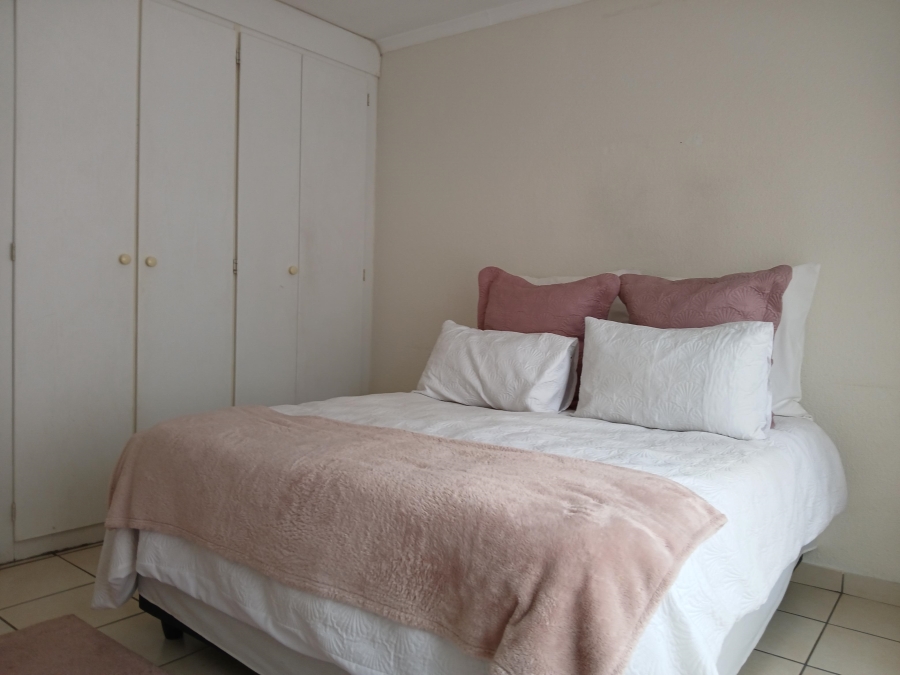 To Let 3 Bedroom Property for Rent in Sundowner Gauteng