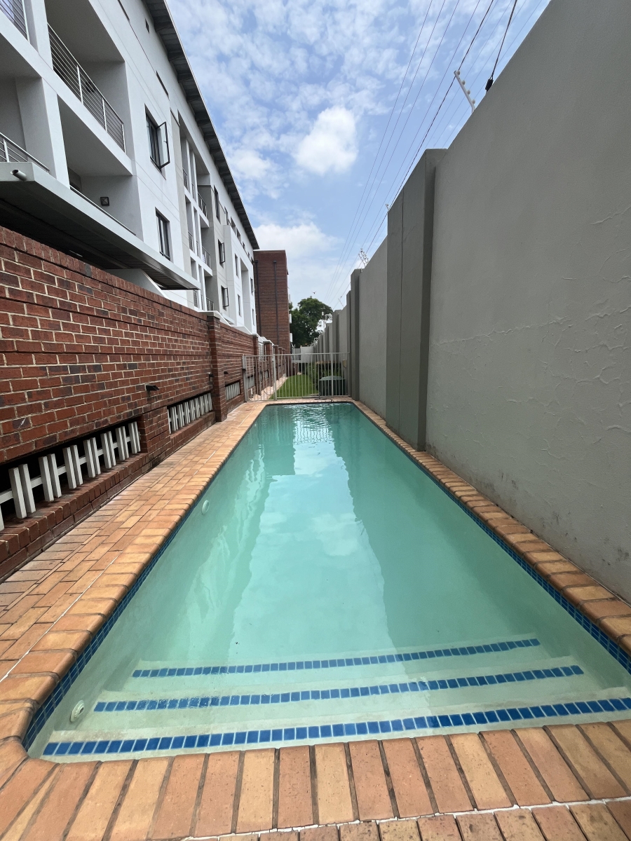1 Bedroom Property for Sale in Rivonia Gauteng