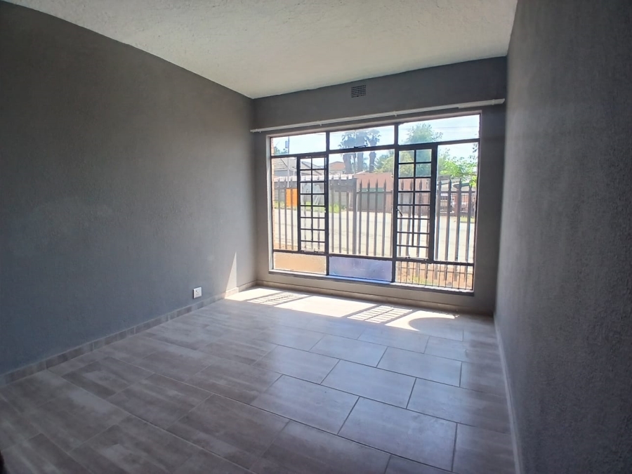 2 Bedroom Property for Sale in Elsburg Gauteng