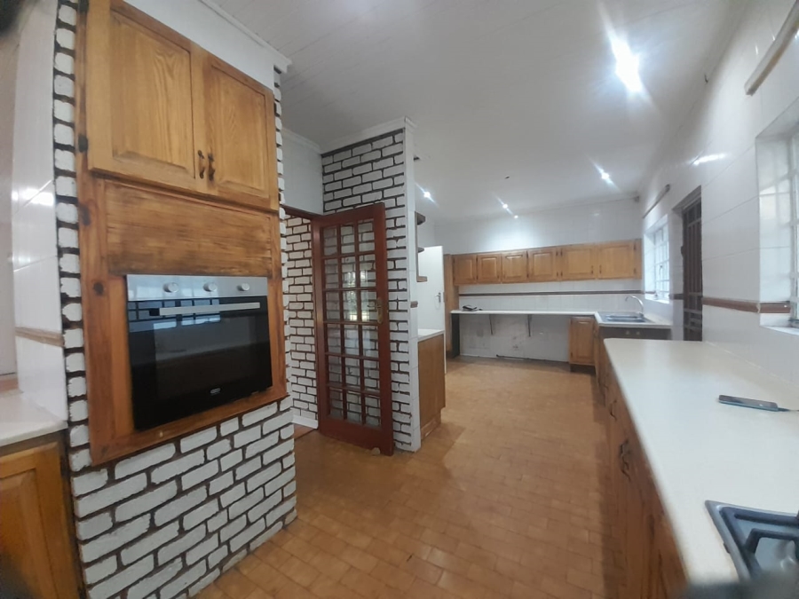 To Let 4 Bedroom Property for Rent in Henley on Klip Gauteng