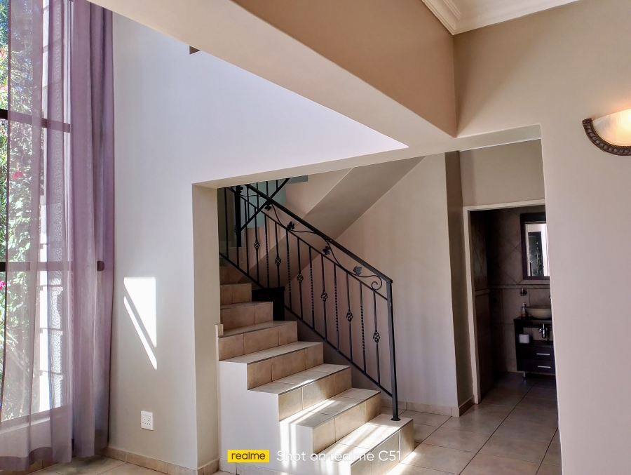 3 Bedroom Property for Sale in Kenleaf Gauteng