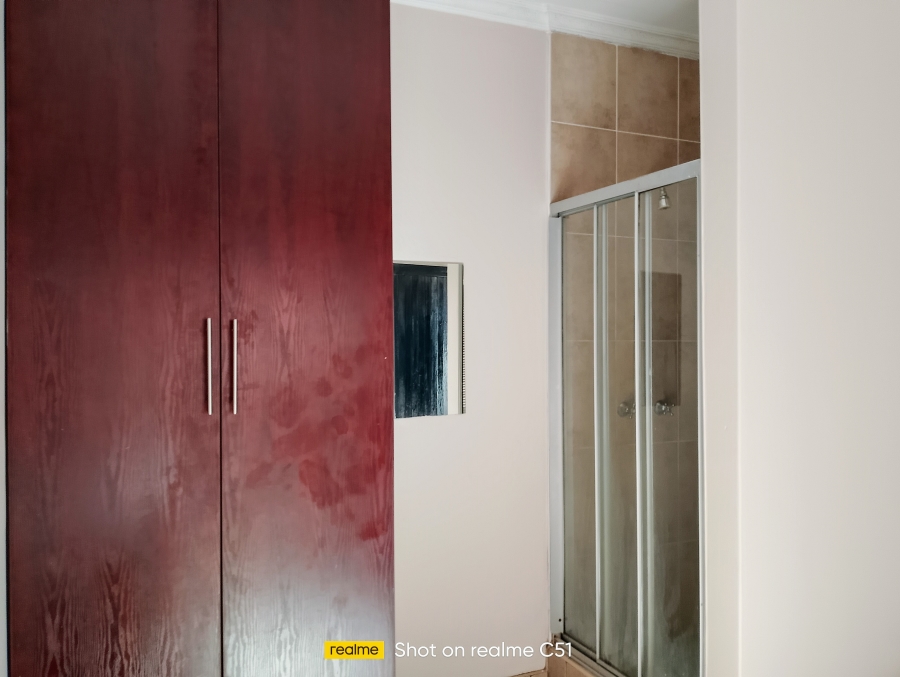 3 Bedroom Property for Sale in Kenleaf Gauteng