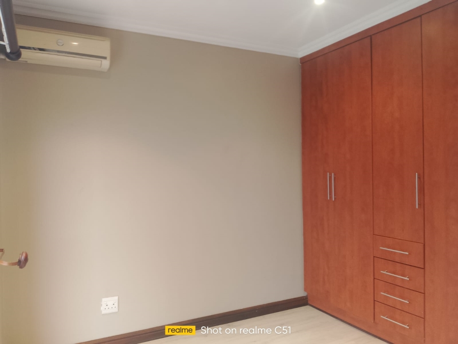 3 Bedroom Property for Sale in Kenleaf Gauteng