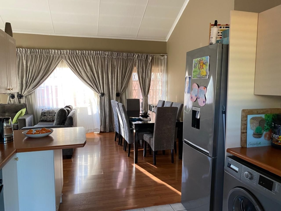 3 Bedroom Property for Sale in Halfway Gardens Gauteng