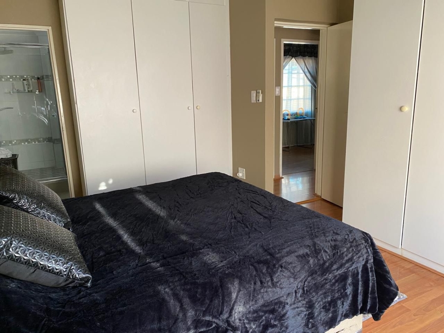 3 Bedroom Property for Sale in Halfway Gardens Gauteng