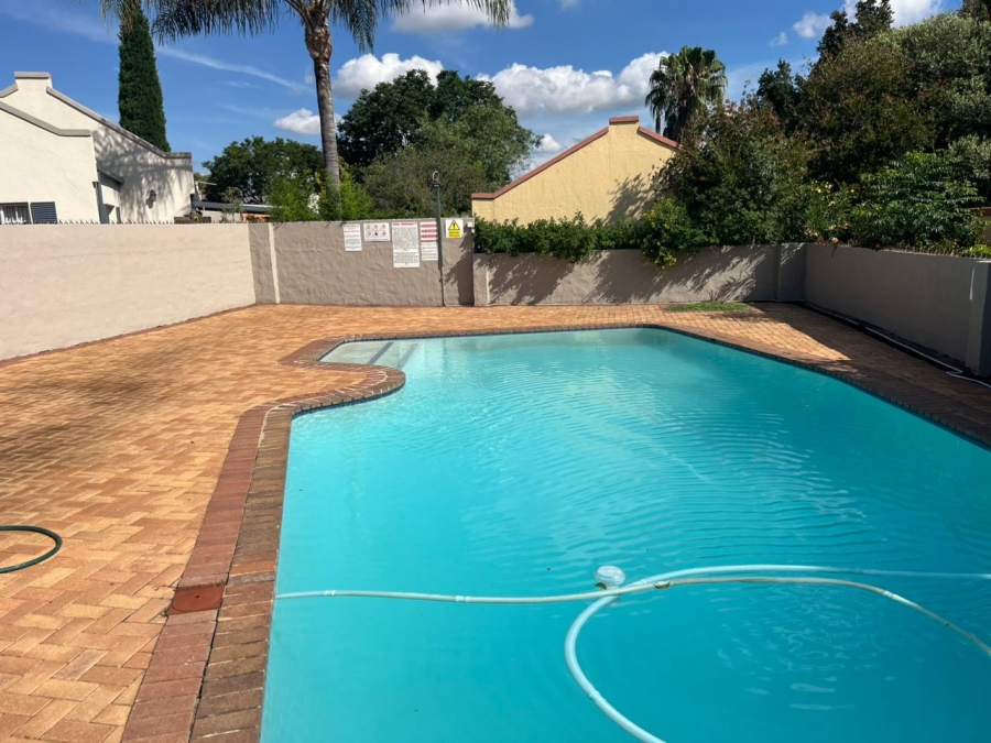 3 Bedroom Property for Sale in Halfway Gardens Gauteng