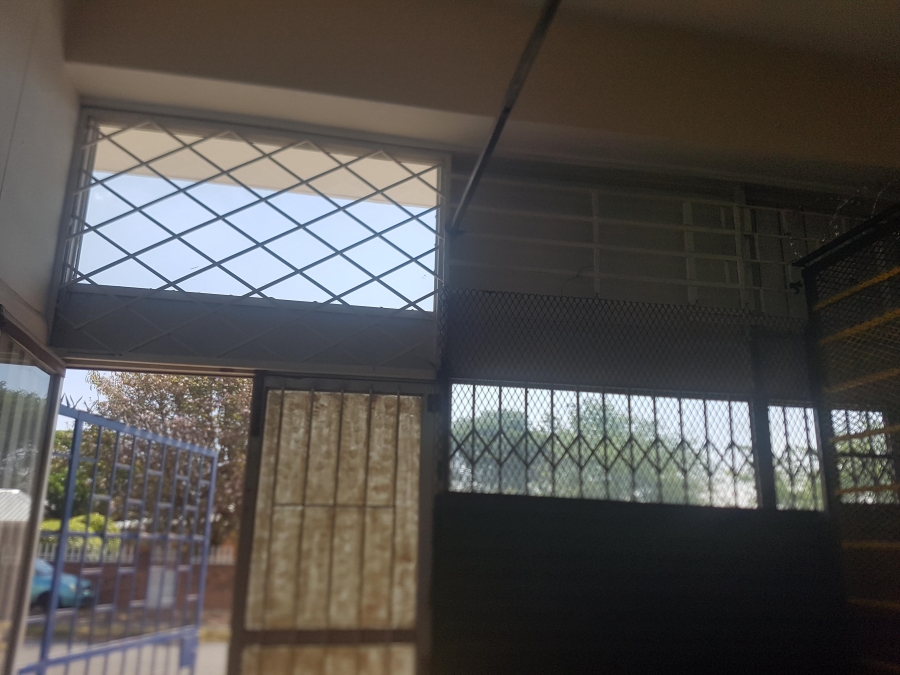 To Let Commercial Property for Rent in Haddon Gauteng
