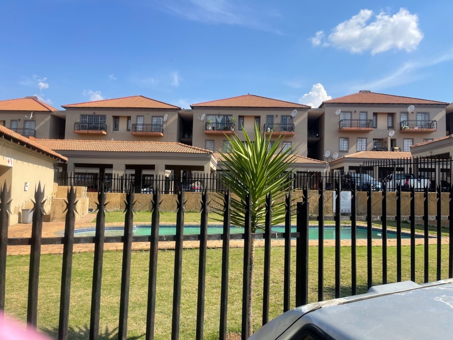 2 Bedroom Property for Sale in Norkem Park Gauteng