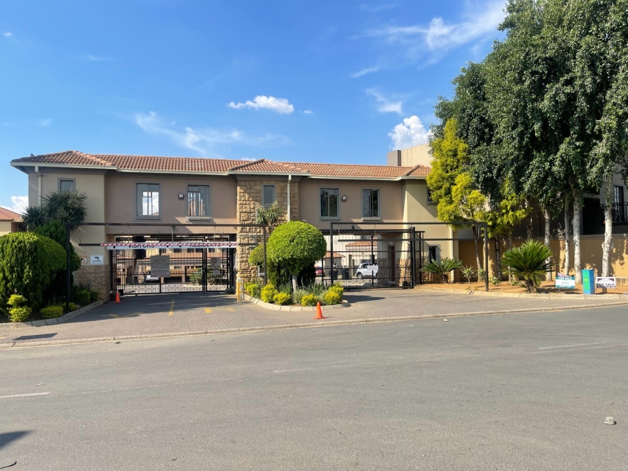 2 Bedroom Property for Sale in Norkem Park Gauteng