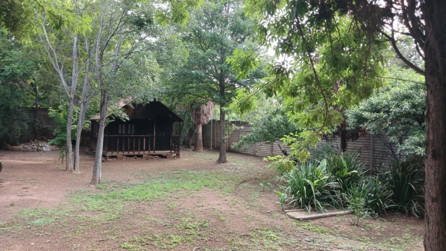 4 Bedroom Property for Sale in Brackendowns Gauteng