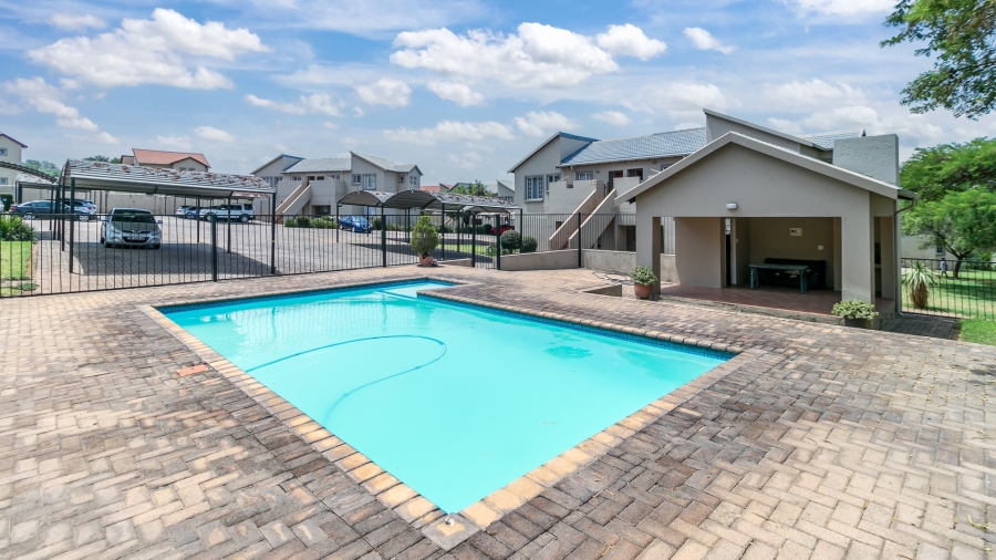 2 Bedroom Property for Sale in Northgate Gauteng