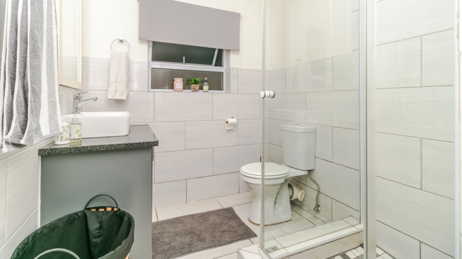 3 Bedroom Property for Sale in Noordhang Gauteng