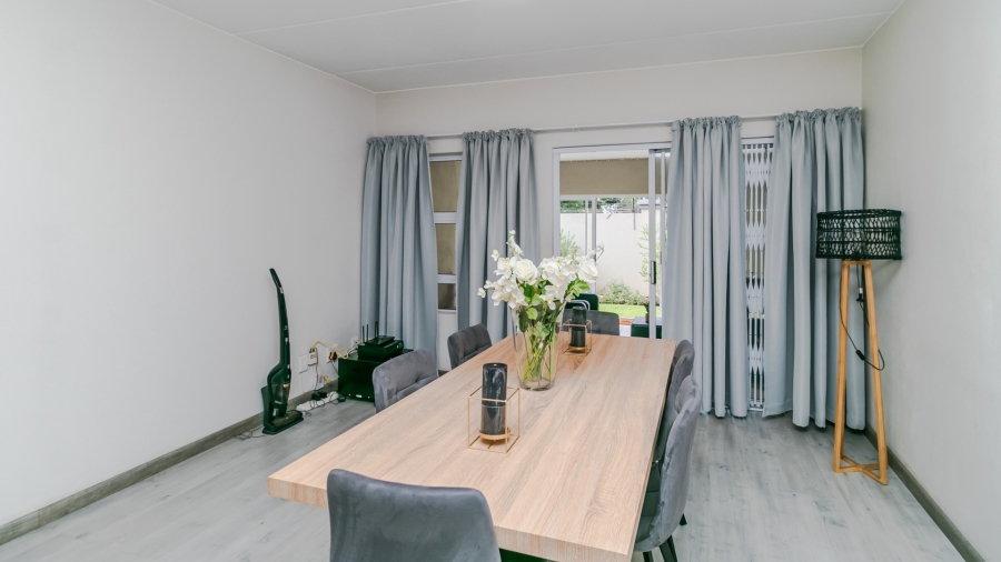 3 Bedroom Property for Sale in Noordhang Gauteng