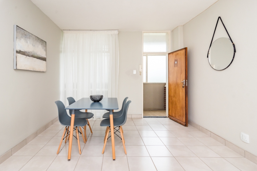 To Let 2 Bedroom Property for Rent in Honeyhills Gauteng