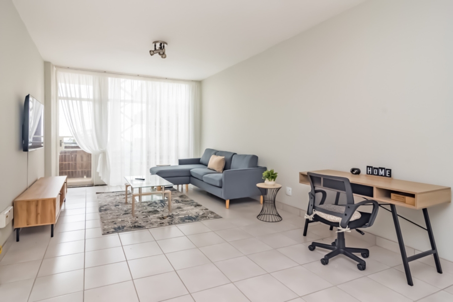 To Let 2 Bedroom Property for Rent in Honeyhills Gauteng