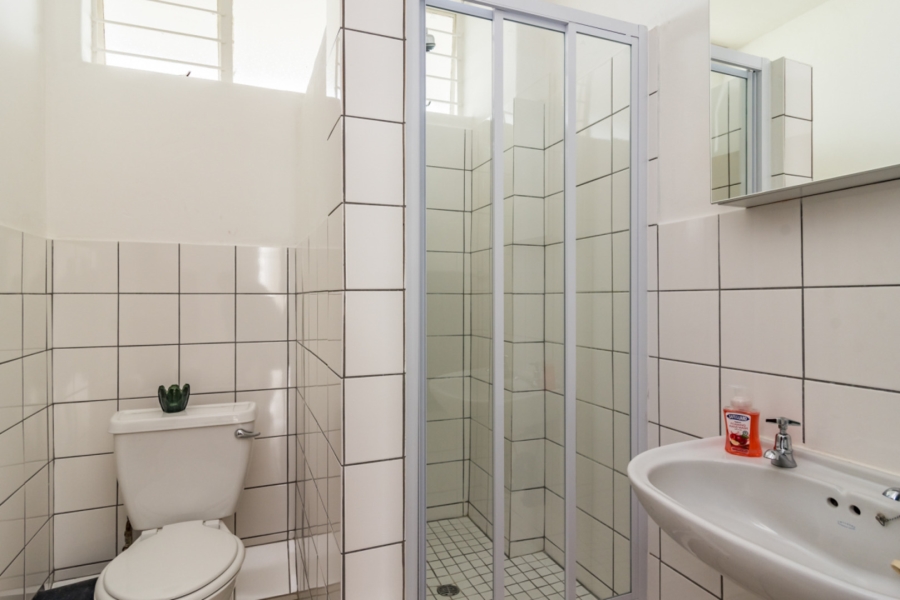 To Let 2 Bedroom Property for Rent in Honeyhills Gauteng