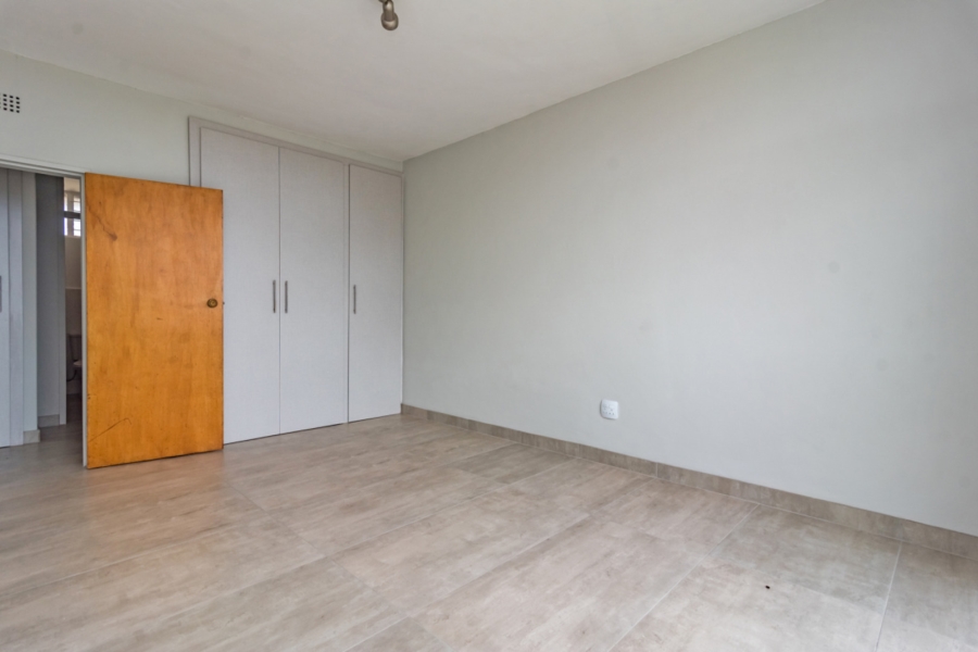 To Let 2 Bedroom Property for Rent in Honeyhills Gauteng