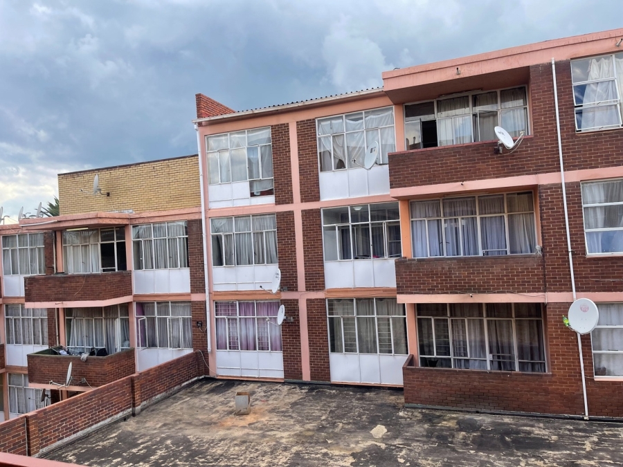 2 Bedroom Property for Sale in Kempton Park Central Gauteng