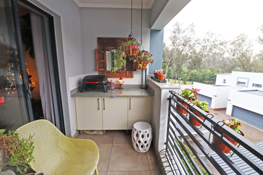 To Let 2 Bedroom Property for Rent in Bryanston Gauteng