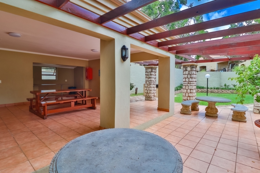1 Bedroom Property for Sale in Morningside Gauteng