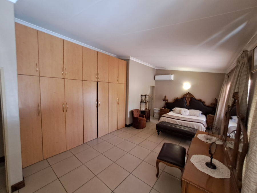 0 Bedroom Property for Sale in Sinoville Gauteng