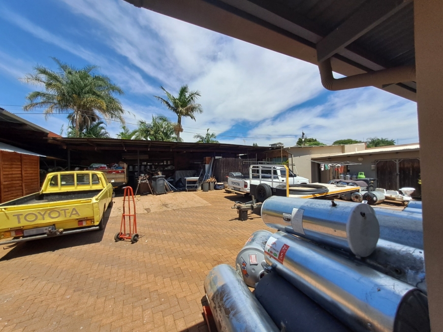 0 Bedroom Property for Sale in Sinoville Gauteng