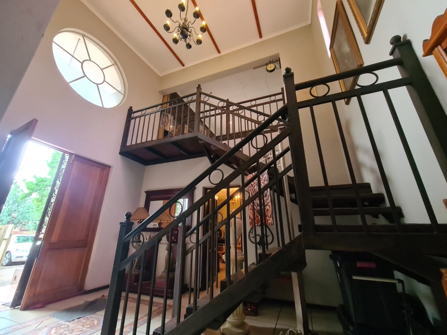 6 Bedroom Property for Sale in Vanderbijlpark SE 2 Gauteng