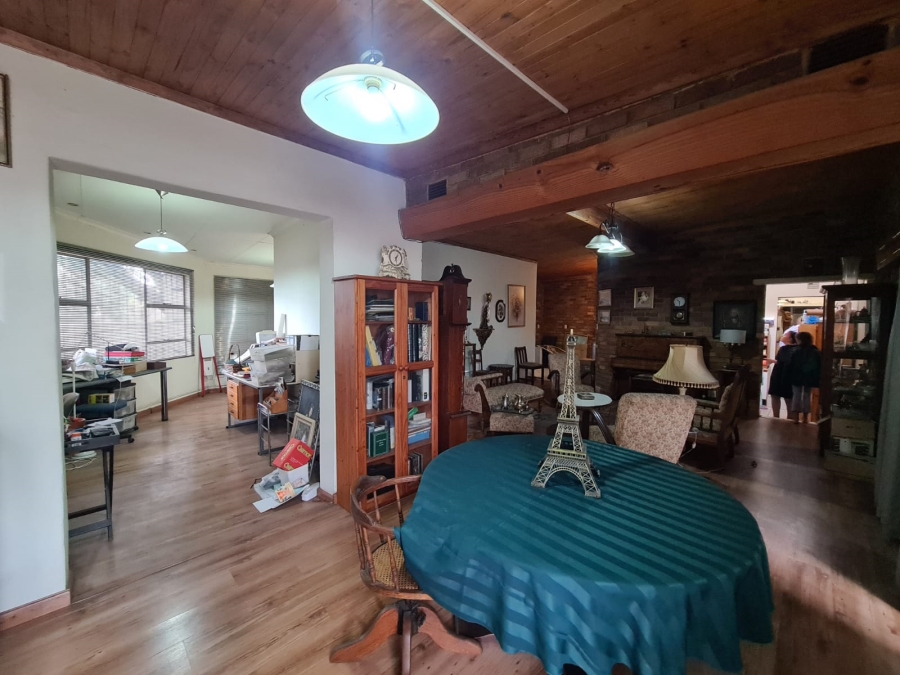 6 Bedroom Property for Sale in Vanderbijlpark SE 2 Gauteng