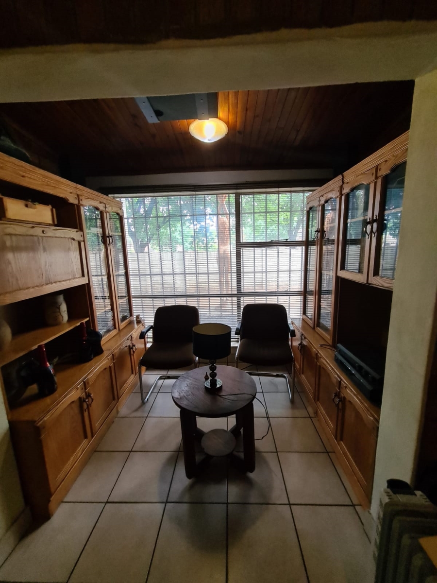 6 Bedroom Property for Sale in Vanderbijlpark SE 2 Gauteng