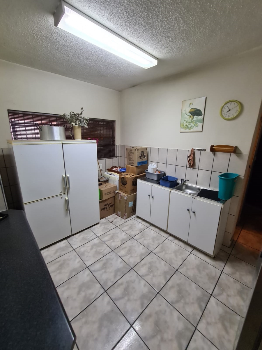 6 Bedroom Property for Sale in Vanderbijlpark SE 2 Gauteng