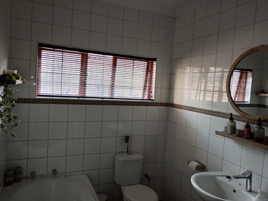 3 Bedroom Property for Sale in Wonderboom Gauteng