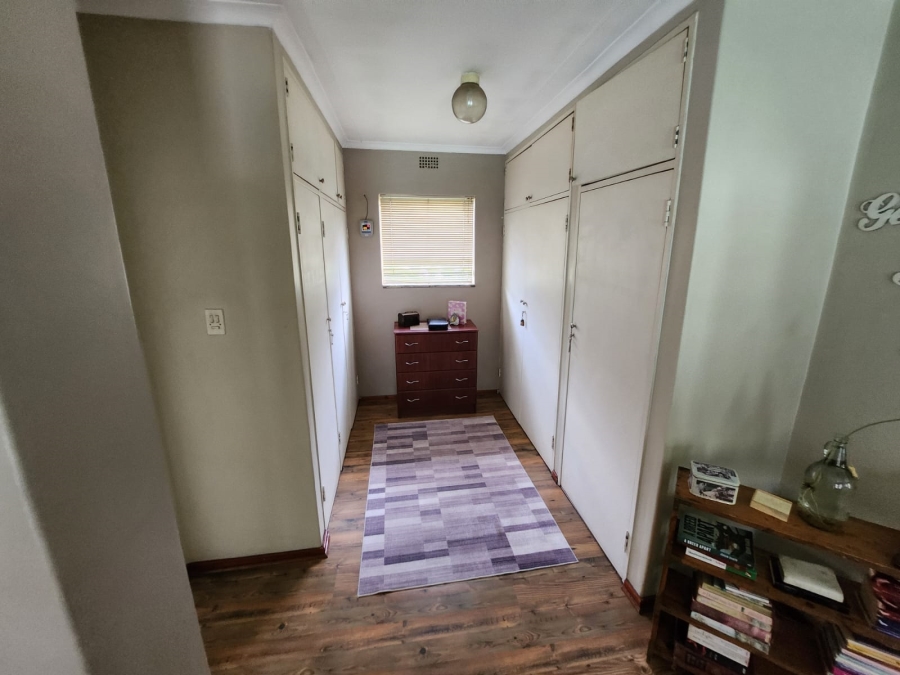 5 Bedroom Property for Sale in Vanderbijlpark Sw 2 Gauteng