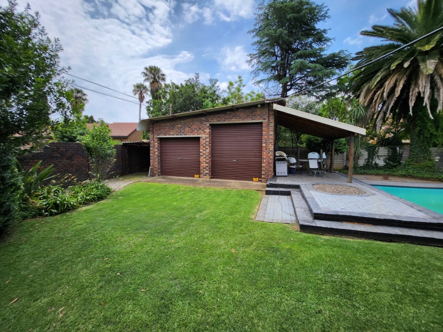 5 Bedroom Property for Sale in Vanderbijlpark Sw 2 Gauteng